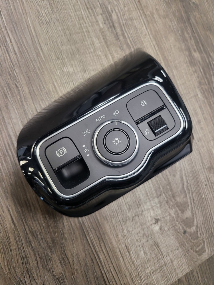 2019-2022 Mercedes-Benz A220 Front Dash Headlight Control Switch W177 OEM