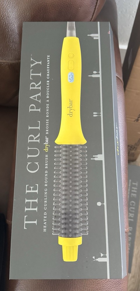 Drybar The Curl Party Heated CurlingRound Brush