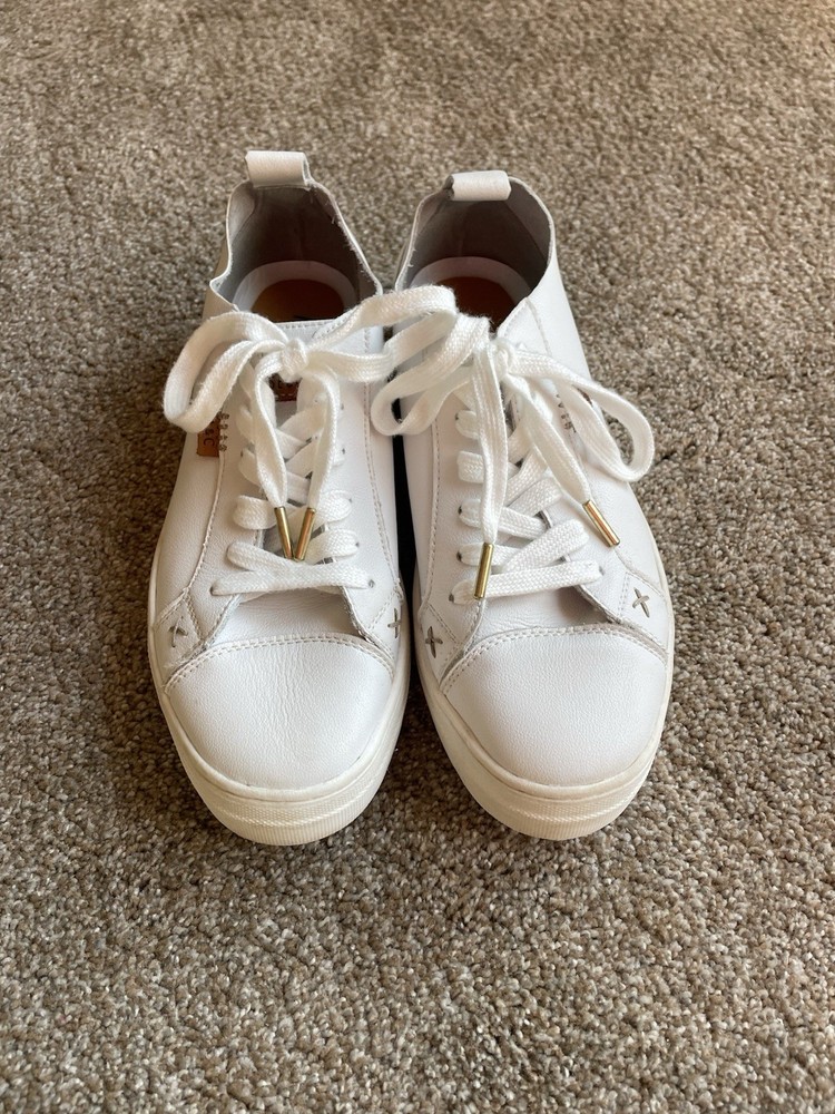 Musse & Cloud Masy Women’s White Platform Sneakers Size 10  Comfortable Leather