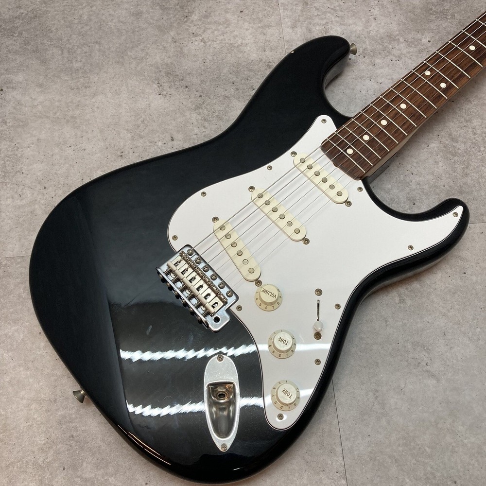 Fender Japan Stratocaster ST-43 2004-2006 Electric Guitar