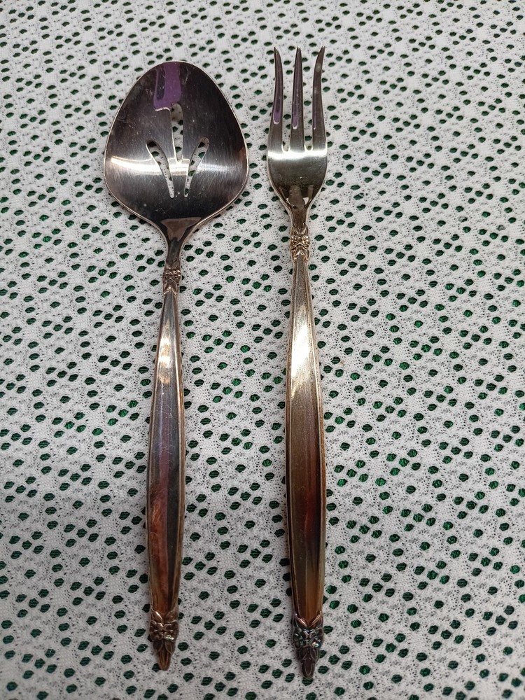 1847 Rogers Bros GARLAND Condiment Spoon & Fork Silverware Flatware Set