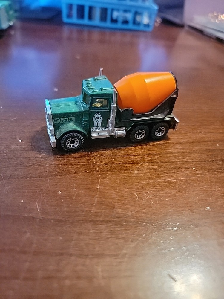 Matchbox Peterbilt Big Pete Cement Mixer Truck Rare Original Vintage 1981