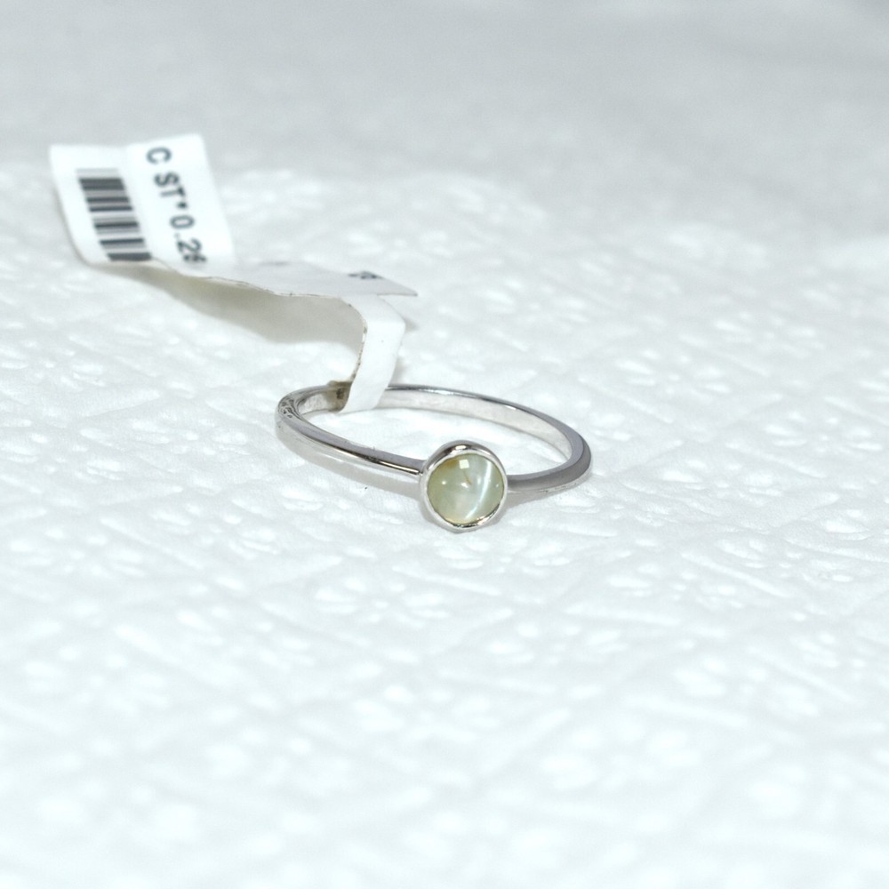 100% Real Cats Eye Silver Ring Precious and Rare Stone Item on Discount