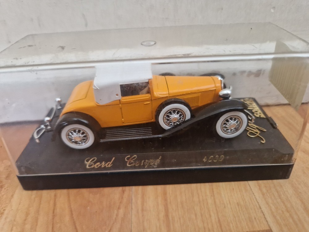 1/43 SOLIDO AGE D'OR - CLASSIC CORD COUPE YELLOW DIECAST CAR REF 4080