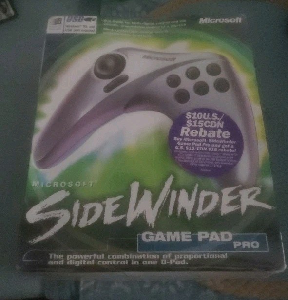 Microsoft SideWinder Game Pad Pro USB Controller 1999  FACTORY SEALED Rare Find