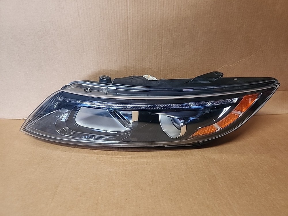 Damage 2014 2015 Kia Optima Left Driver Headlight Headlamp Xenon HID OEM E025