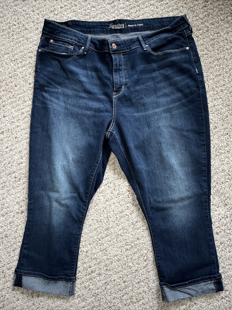 Signature Levi's Modern Capri Jeans Women's W35 Blue High Rise Cuffed