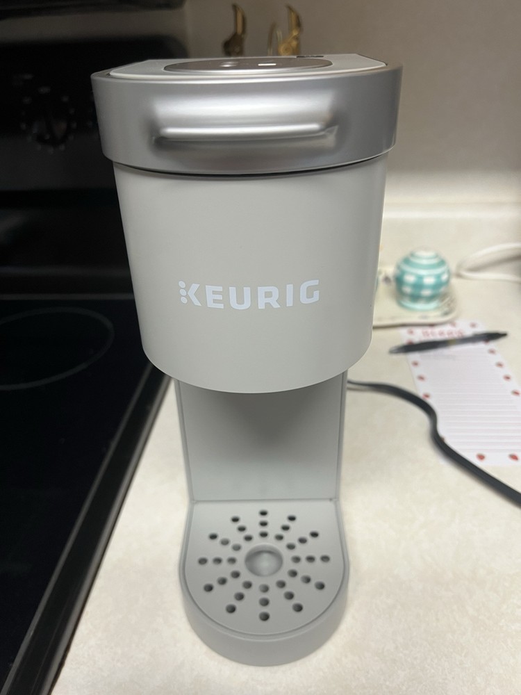 Keurig K-Mini Single Serve K-Cup Pod Coffee Maker in Studio Gray