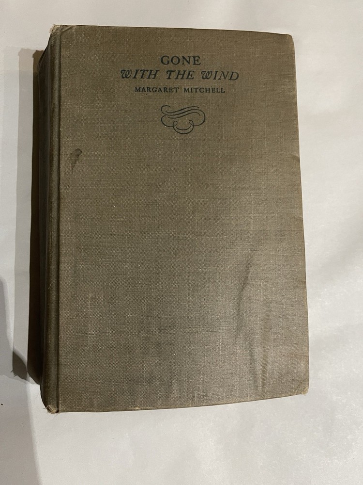 Vintage Gone with the wind Margaret Mitchell HARDCOVER 1936 / First edition 1936