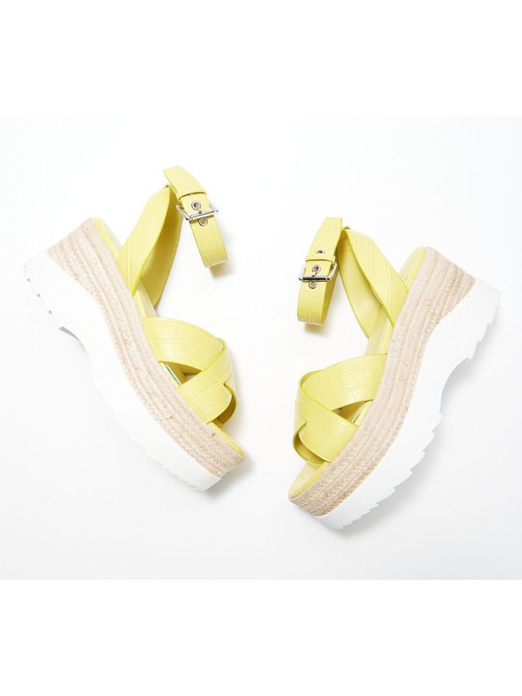 MARC FISHER Womens Yellow 2