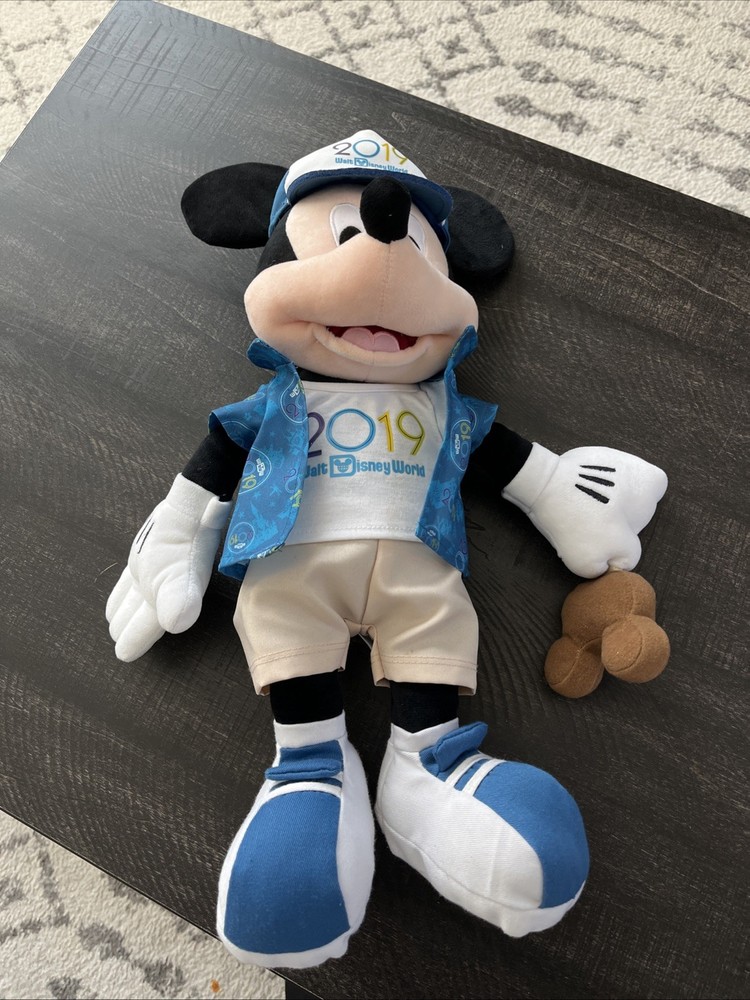 2019 Mickey Mouse Disney World New Year Plush Toy-image