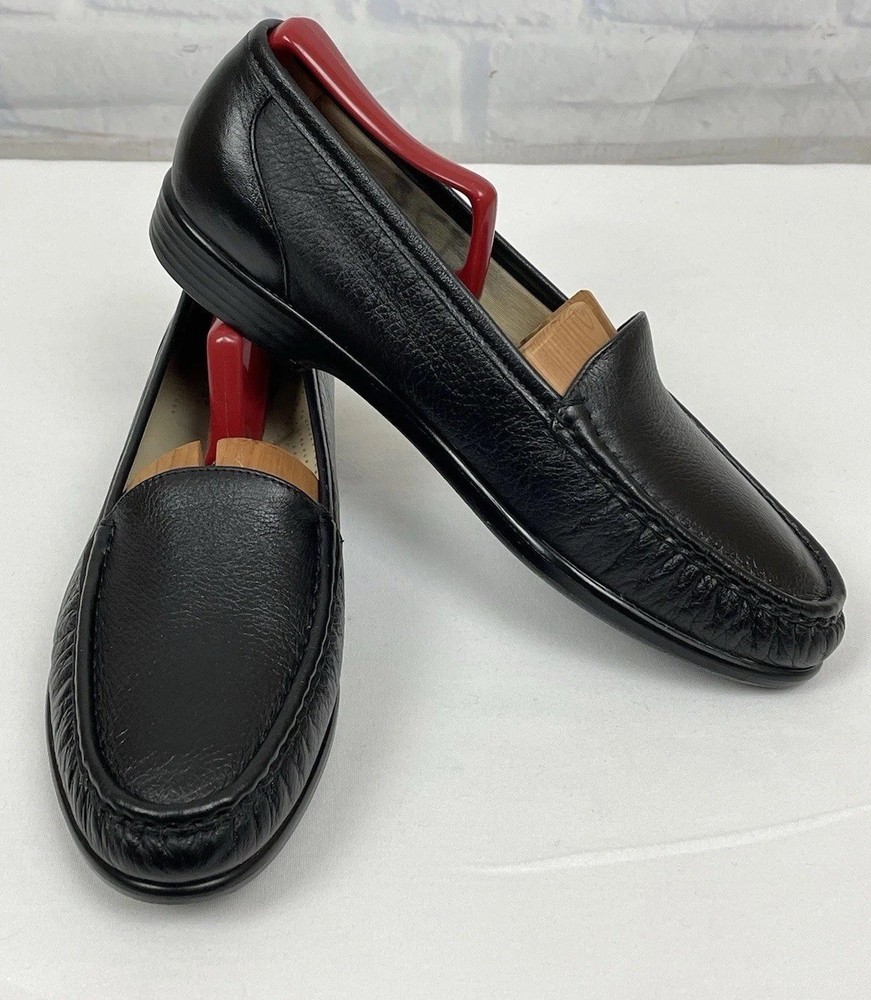 NWT SAS Women's Tripad Comfort Black Slip On Loafer Leather Shoes Size 10 M
