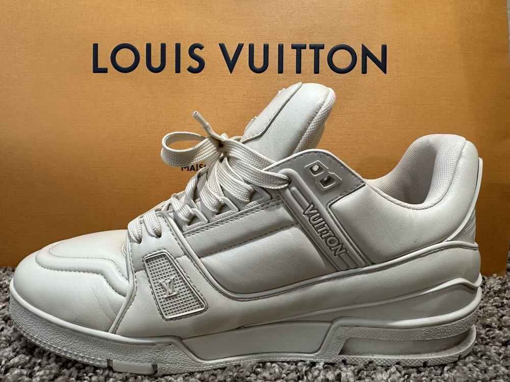 CHRISTMAS SALE!! Size 7.5 - Louis Vuitton Trainer Beige Brown-image