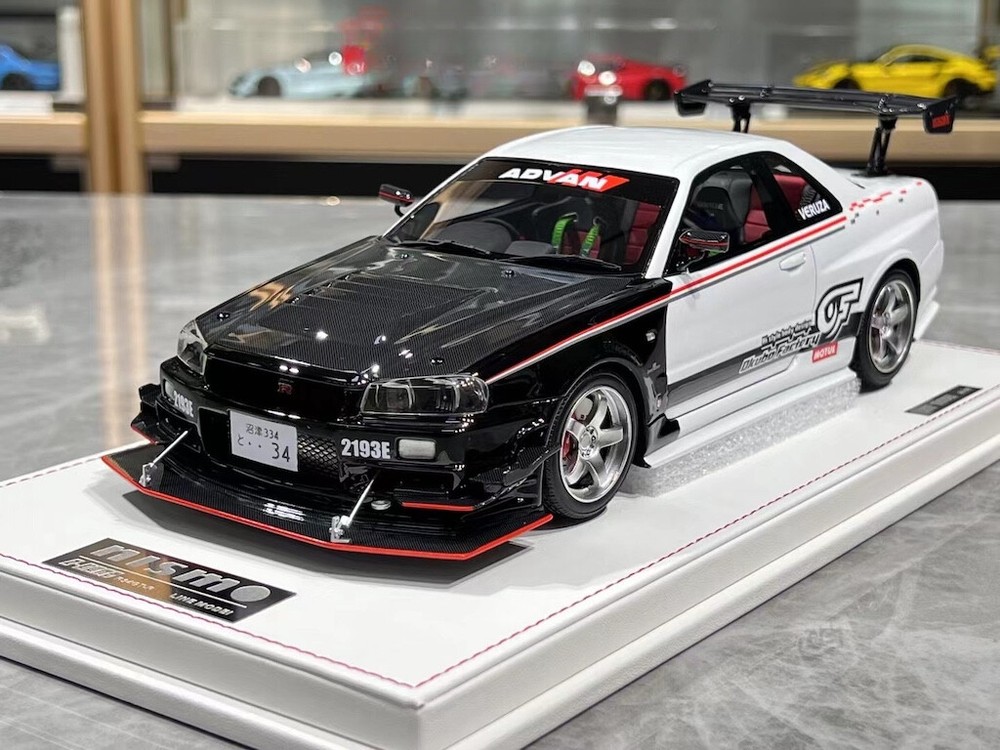 Line 1:18 JDM Skyline GTR R34 Nismo Racing Sports Model Diecast Resin Car