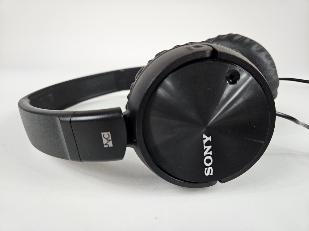Sony MDR-ZX110NC Noise Cancelling Headphones Black Tested Excellent Condition