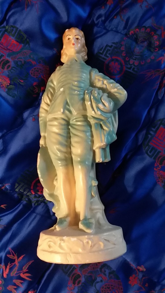 Vintage Blue Boy Thomas Gainsborough Solid Chalkware Statue Carnival Prize Heavy