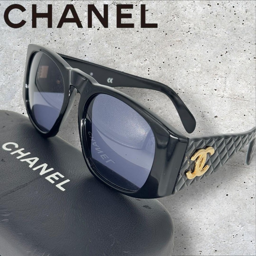 Chanel Coco Mark Quilted Matelass Sunglasses with Stylish Design