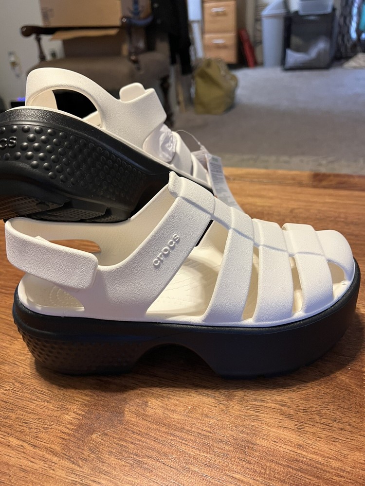 New Crocs Stomp Fisherman Platform Sandal in Chalk White Size 7 Women’s