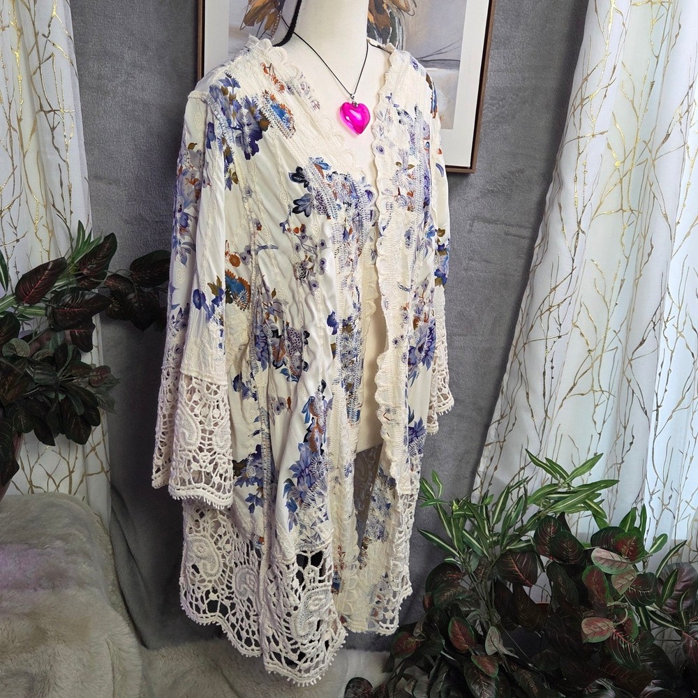 Solitaire Floral Lace Kimono Cardigan 3X Ivory Blue Boho
