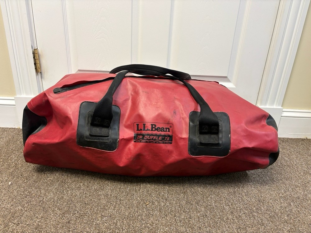 Vintage L.L Bean Red Zip Duffle 75 Weekend Tote Made in Freeport Maine USA