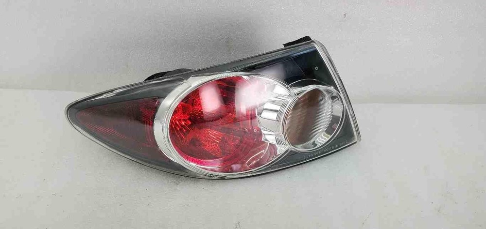 06-07 Mazda 6 Driver Side Left Tail Light Quarter Panel Mounted