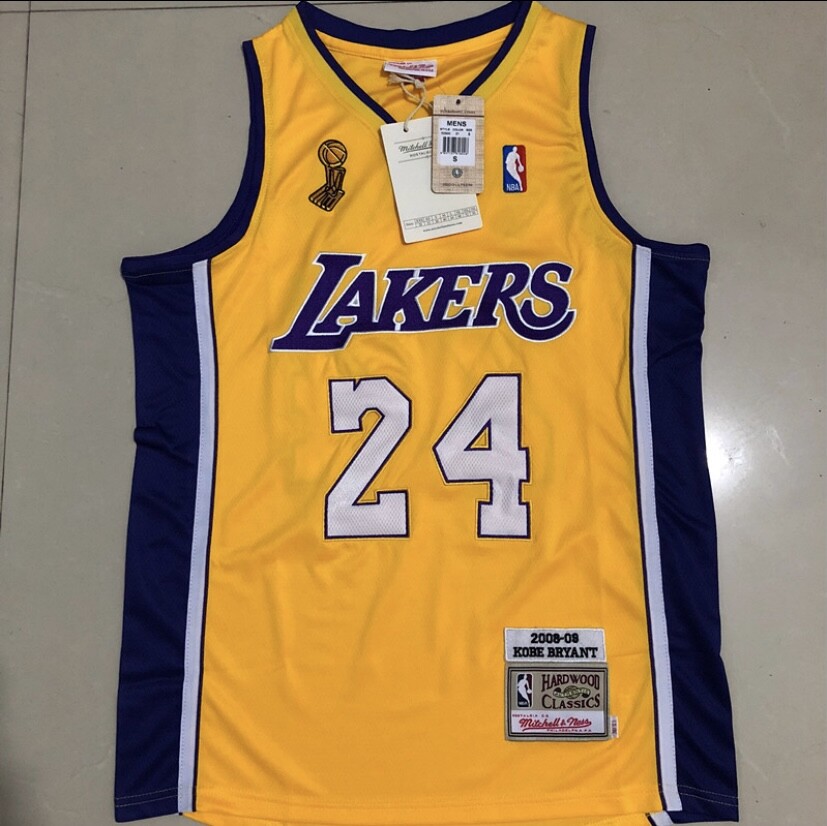 Los Angeles Lakers Kobe Bryant gold NBA Finals basketball retro jersey