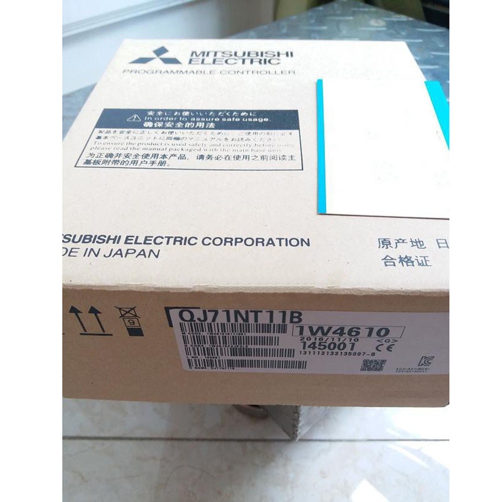 ONE New Mitsubishi in box QJ71NT11B Q series PLC communication module