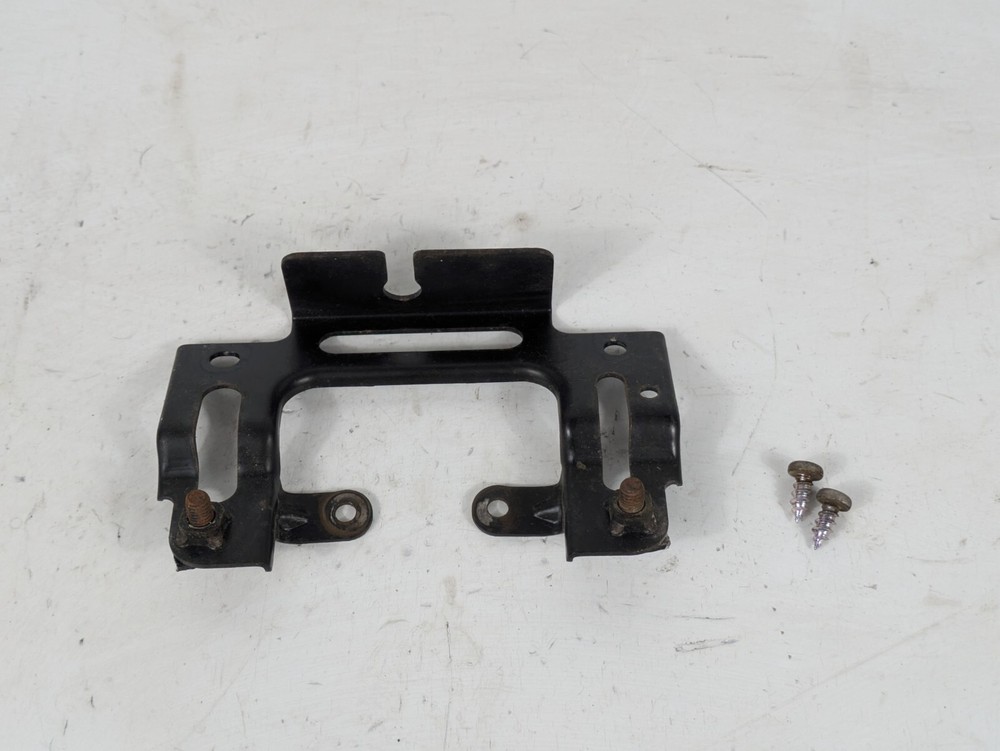 06-11 Kawasaki Ninja ZZR1400 ZX14 Gas Tank Seat Mount Bracket
