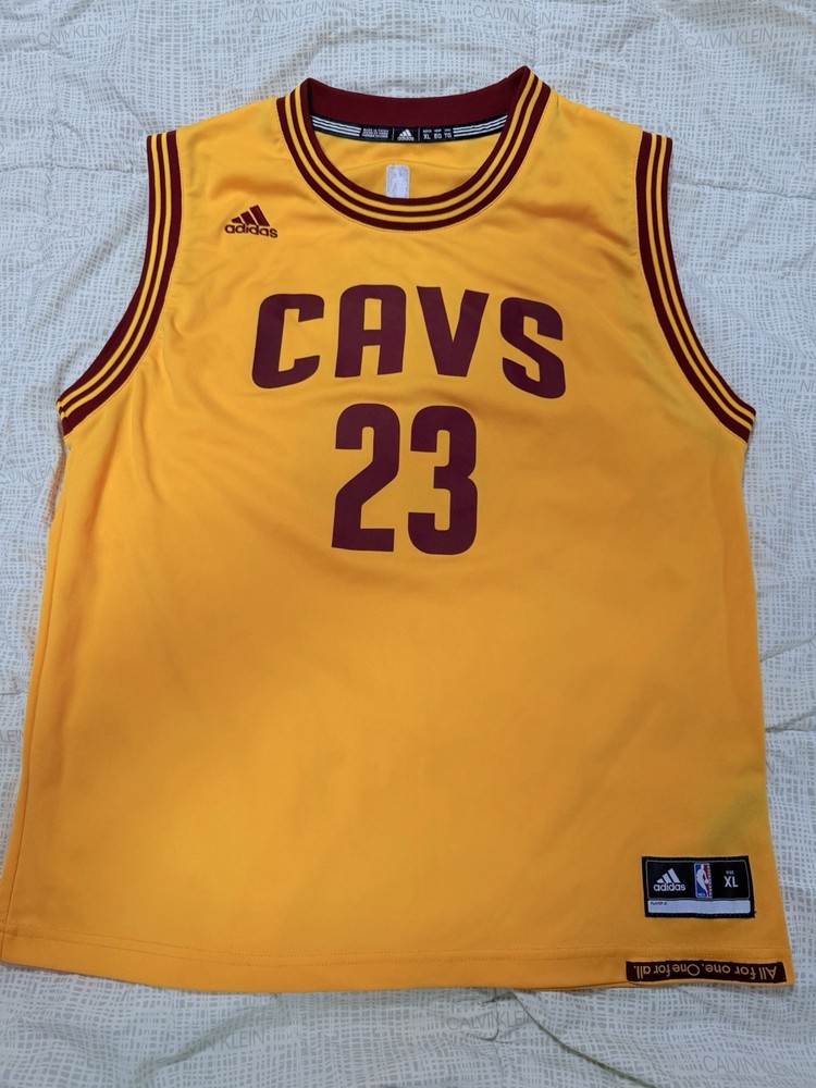 Adidas LeBron James Cleveland Cavaliers Jersey Mens M NBA Cavs 23 Yellow Gold XL