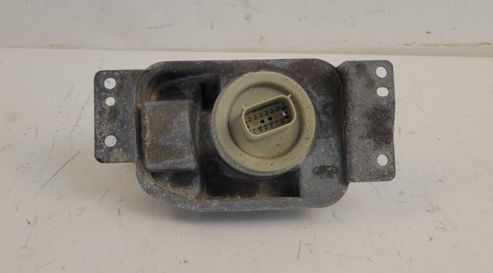2017-2019 Ford F250 F350 Left Driver Tail Light Blind Spot Module Bracket OEM