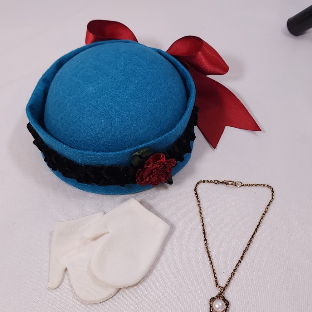 18-inch American Girl Doll Cecile Complete Set with Hat Necklace and Gloves