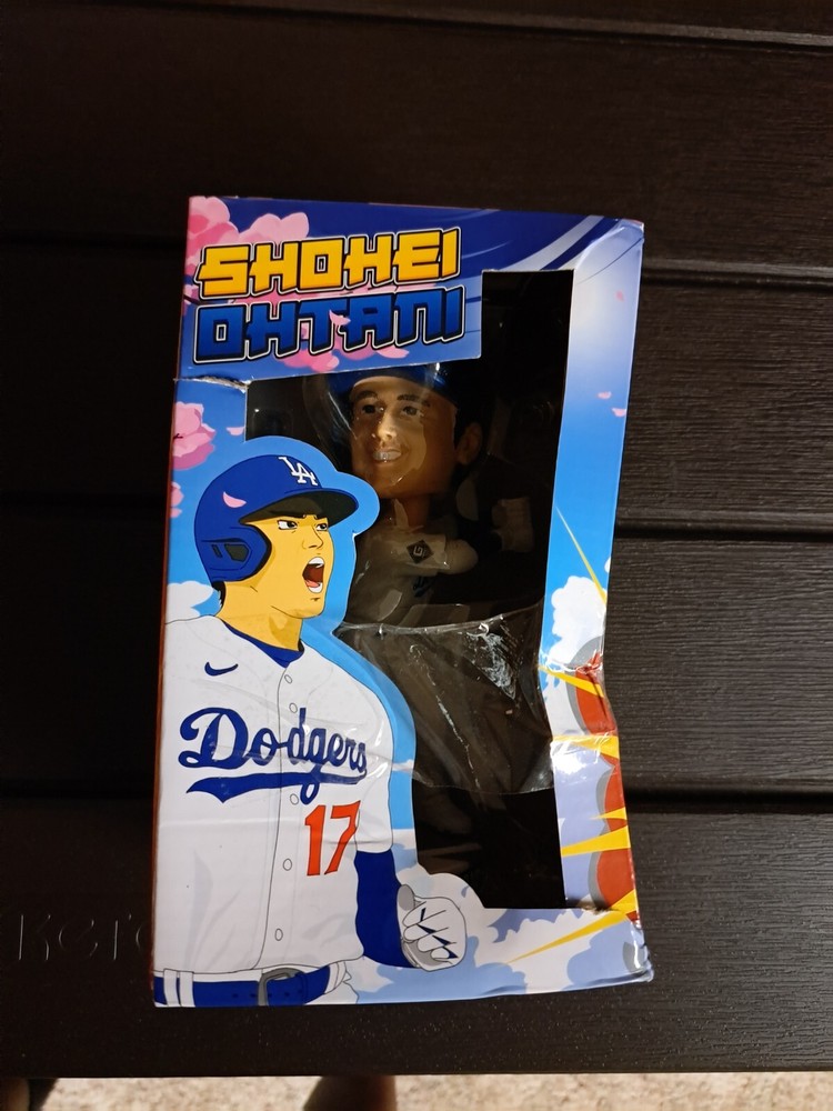 Shohei Ohtani Bobblehead LA Dodgers SGA 5/16/24 ⚾️🏟 Damaged Box Perfect Figure