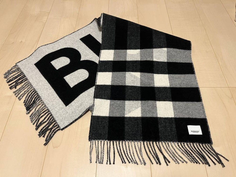 BURBERRY Men's Mega Check 100% Cashmere Large Reversible Scarf Used Japan