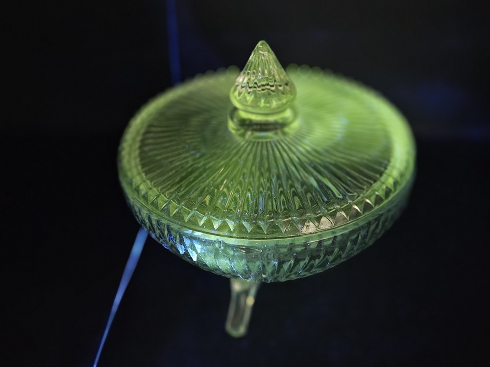Vintage Manganese Glass 3 Footed Candy Dish Glows Under UV Light