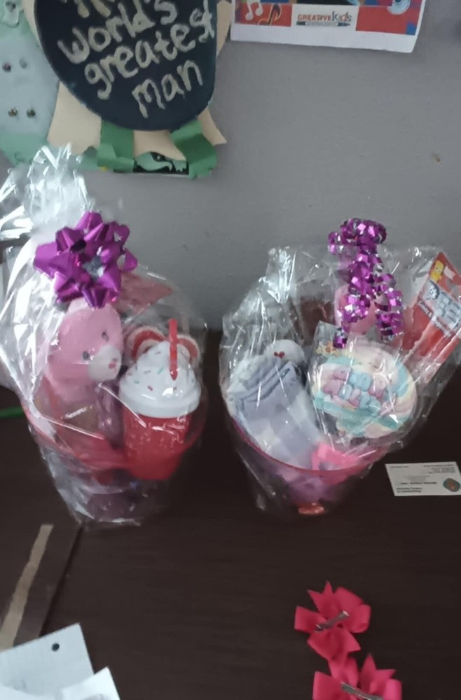 New valentines day gift baskets-image