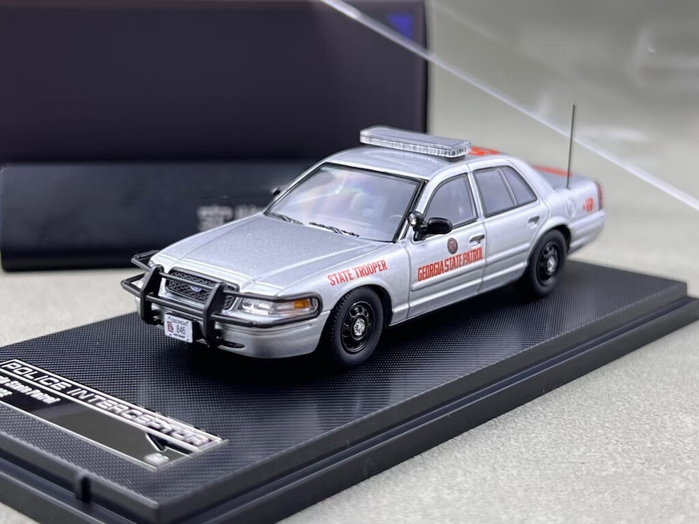 Rollin 1:64 CROWN VICTORIA Georgia Patrol Police Model Diecast Metal Car