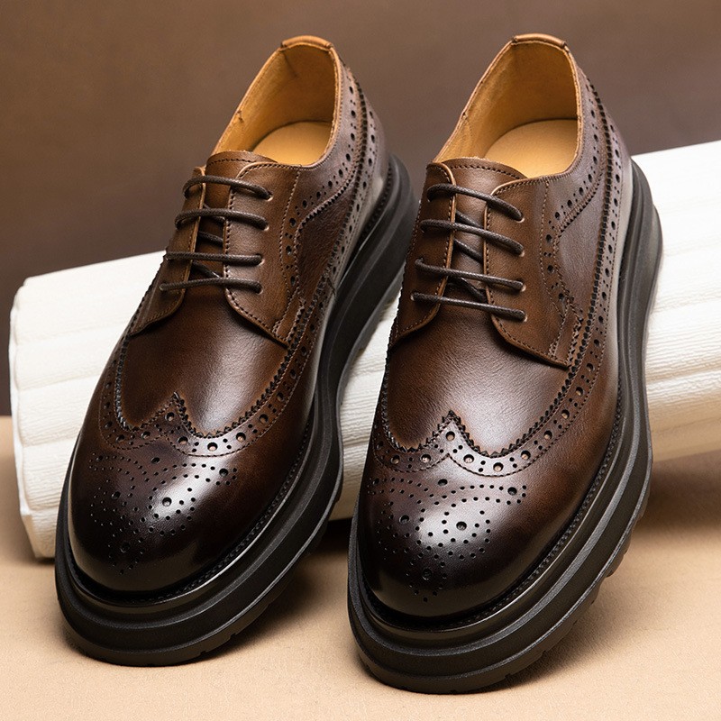 British Brogue Round Toe Casual Leather Shoes Mens Formal Business Floral Shoes
