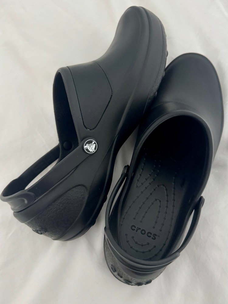 Women’s Crocs Mercy Clogs Slip On Shoes Size 11 Black Non Slip Grip Nurse Chef