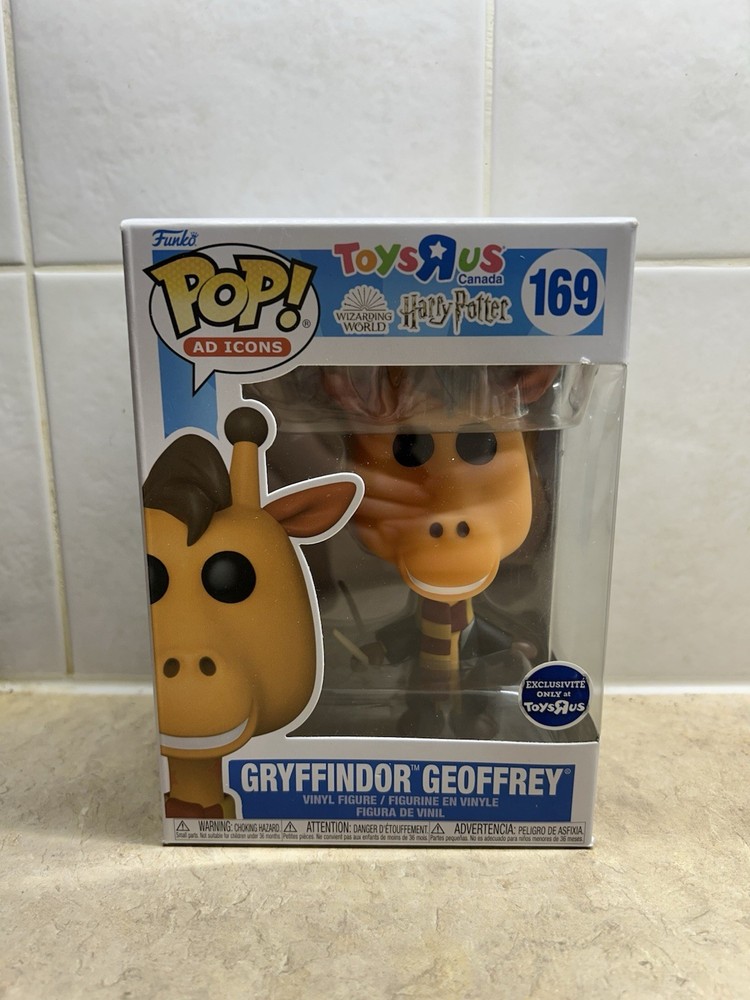 Funko Pop Harry Potter Gryffindor Geoffrey ToysRus Exclusive Sealed Brand New