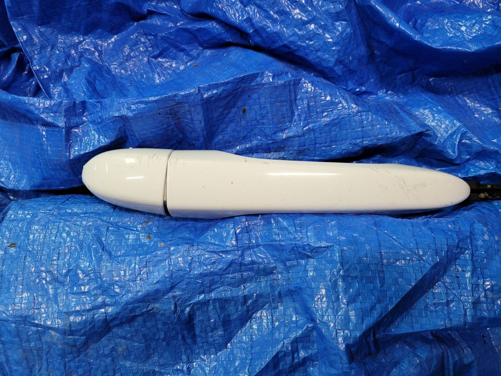 2014-2022 JEEP CHEROKEE RIGHT REAR PASSENGER EXTERIOR DOOR HANDLE - WHITE - OEM