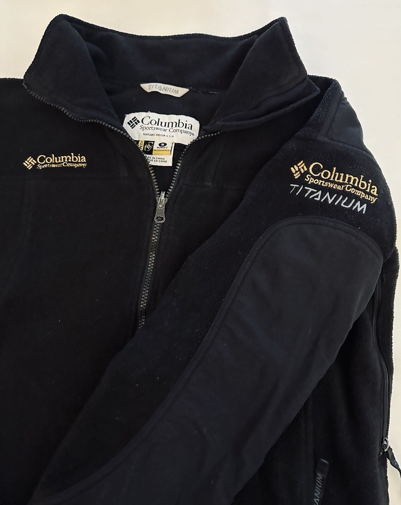 COLUMBIA TITANIUM Fleece Jacket Womens M Full Zip Black Pockets Outdoor Warm EUC