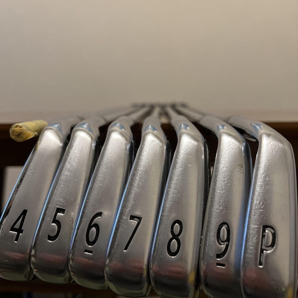 Titleist AP2 Iron Set 4-9+PW Modus 105 Flex-R 7pc RH Used Golf Clubs