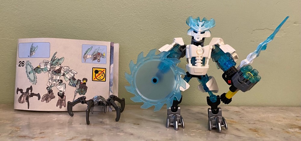 LEGO Bionicle Protector of Ice 70782 (2015) Retired - Complete with manual