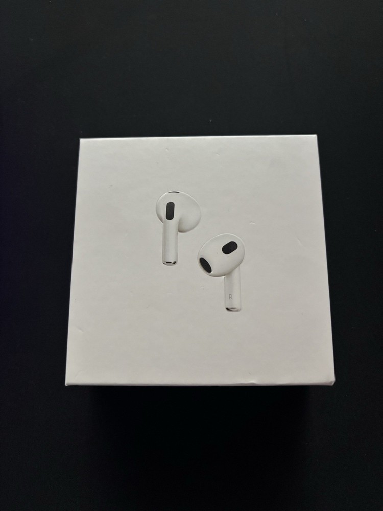 Apple AirPods 3rd Generation Bluetooth Wireless In-Ear Headset White