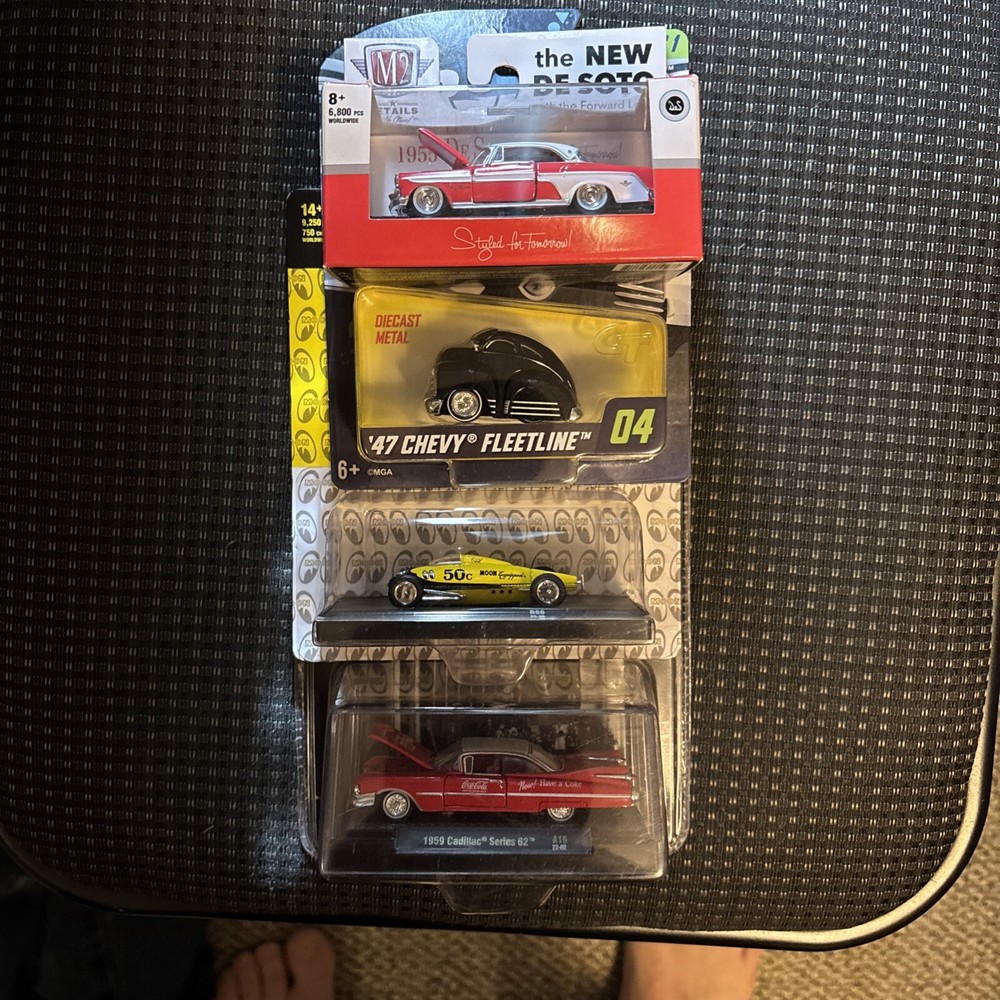 M2 Machines 1:64/ car Tuned Chevy fleet line/ belly tanker/ 1959 Cadillac