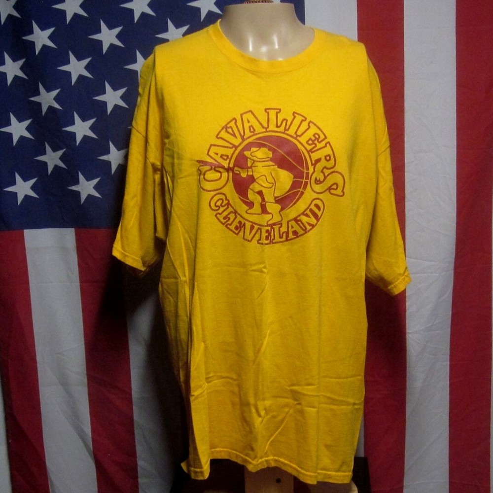 CLEVELAND CAVALIERS retro 2XL tee LeBron James basketball T shirt throwback 70s