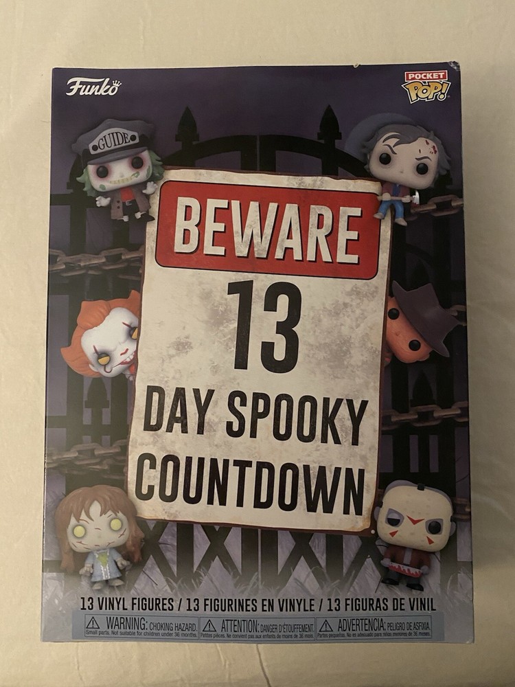 13 Mini Pop Figures Spooky (opened)