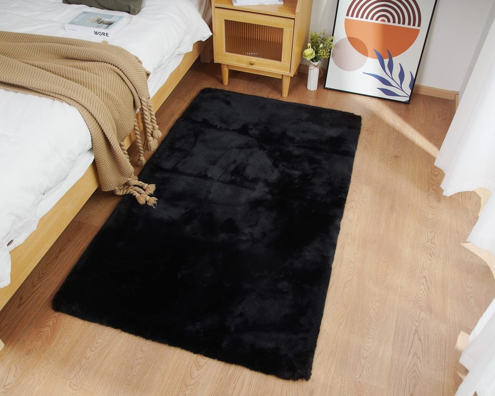Ghouse Ultra Soft Faux Rabbit Fur Rug, Machine Washable Area Rugs for Bedroom...