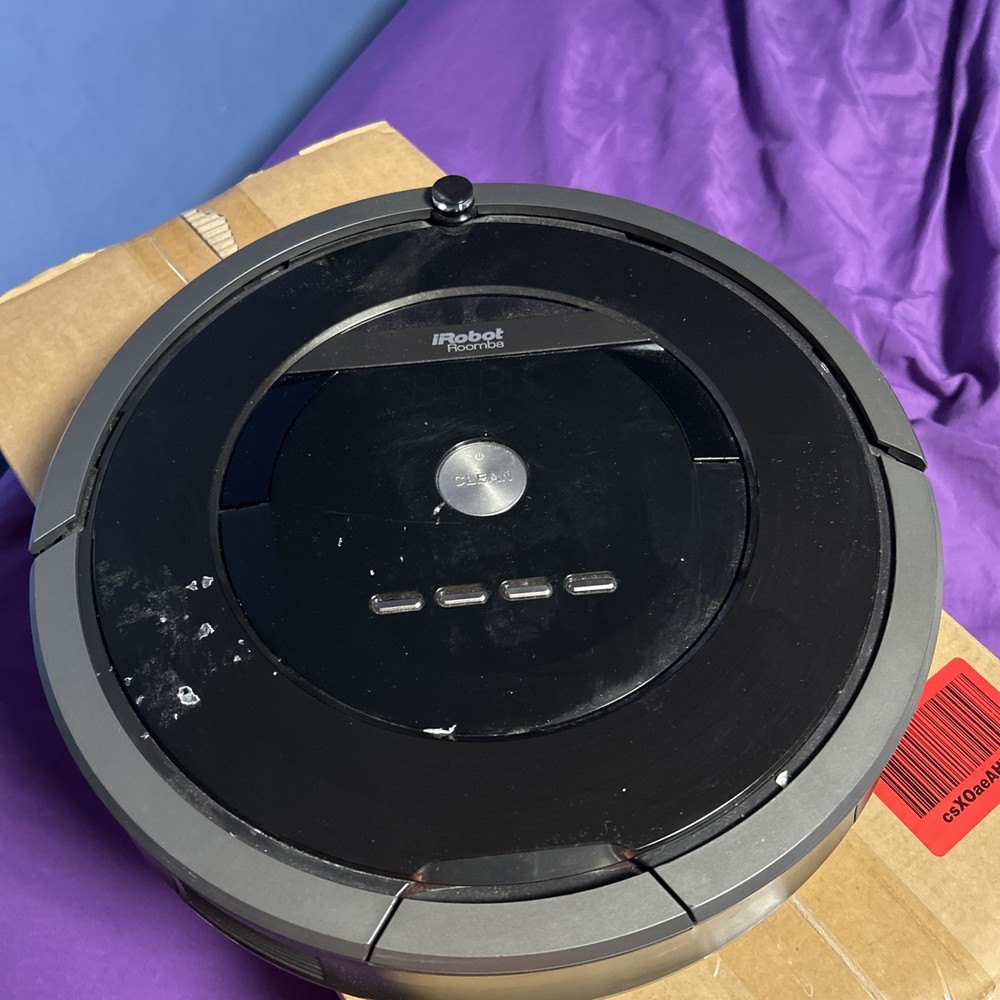 iRobot Roomba 880 Vacuum Cleaning Robot Fully Tested Works Perfectly