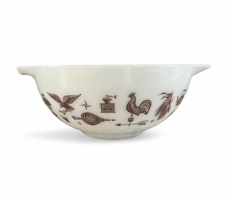Vintage Pyrex Early American 2.5 Qt Cinderella Mixing Bowl 443 USA